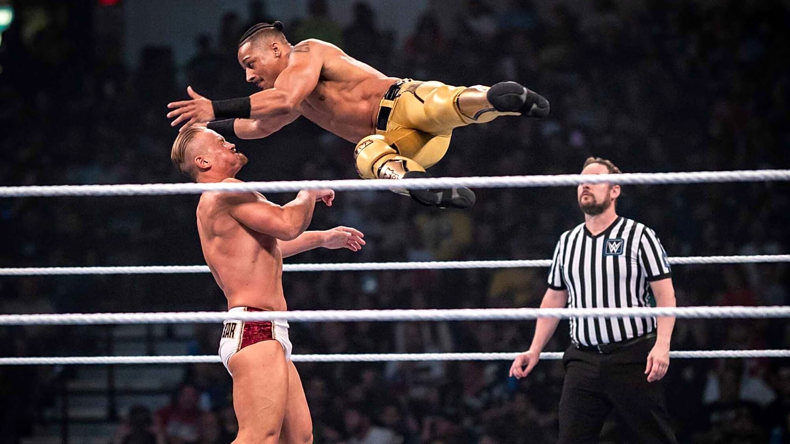 Ilja Dragunov Returns to WWE SmackDown, Wins United States Championship