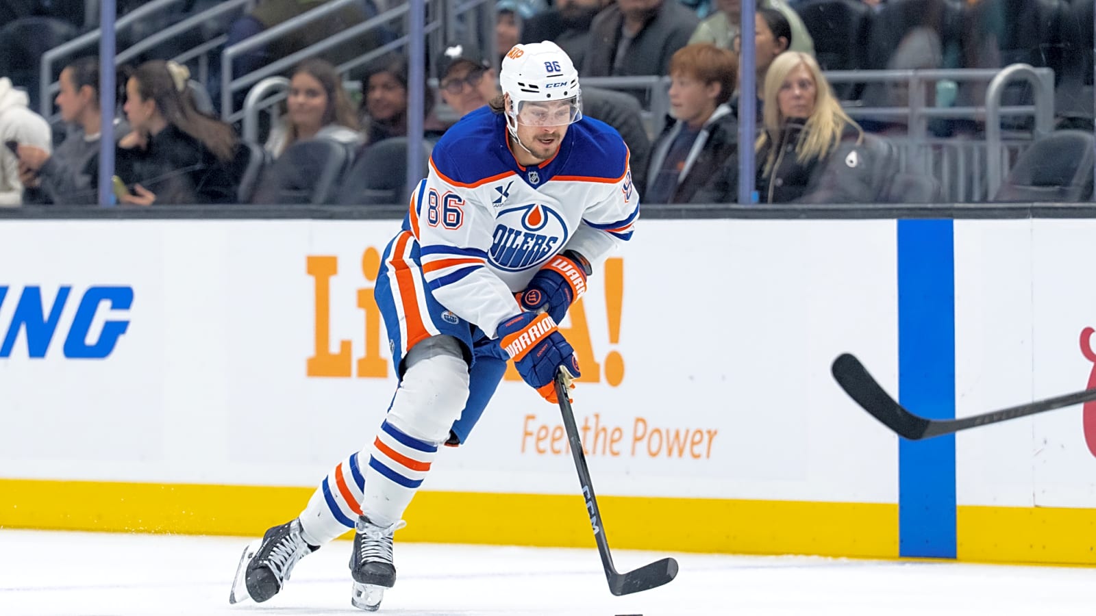 Oilers Agree to Mutual Contract Termination With David Tomasek