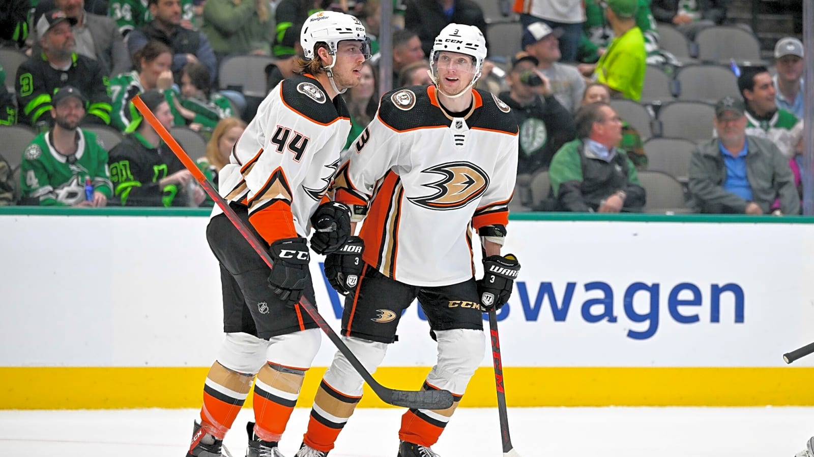 Max Comtois receiving NHL interest