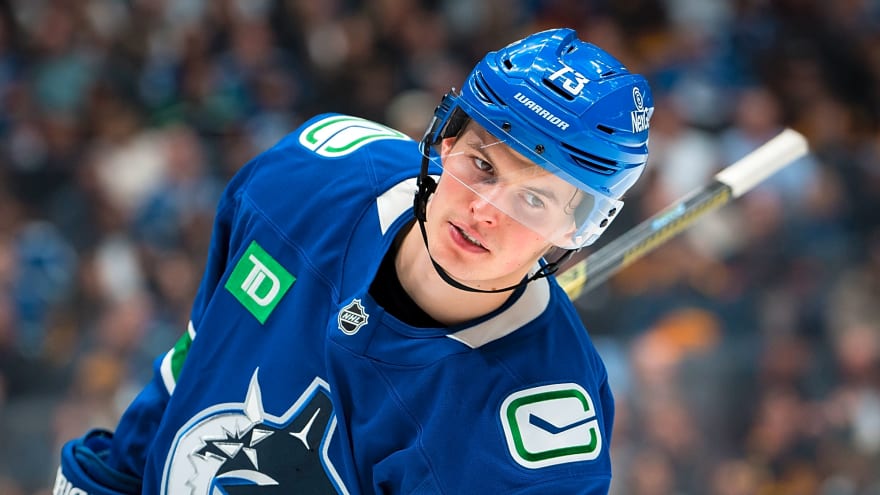 Canucks forward Lukas Reichel could get traded for second time this season