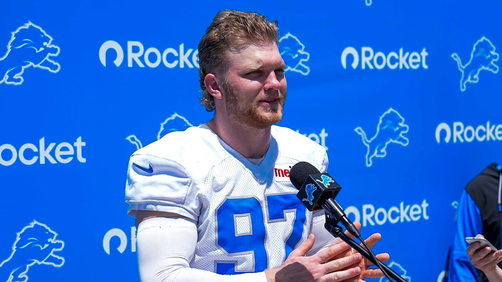 Lions could get a boatload for Aidan Hutchinson trade