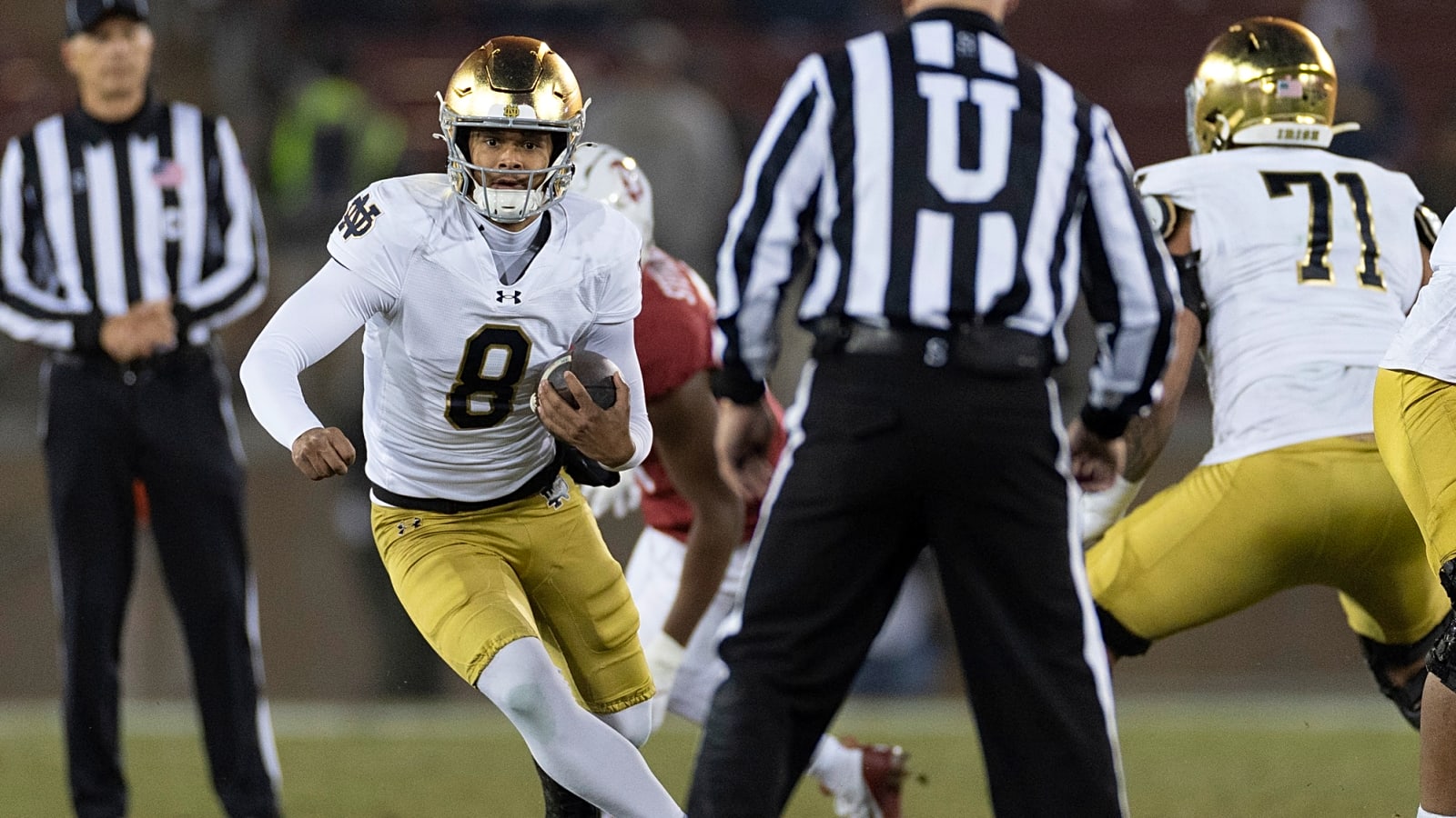 Former Notre Dame QB Kenny Minchey predicted to land with a Big Ten school following the Transfer Portal opening
