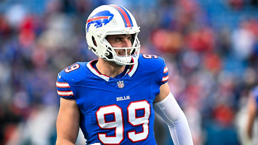 DE Casey Toohill Retires