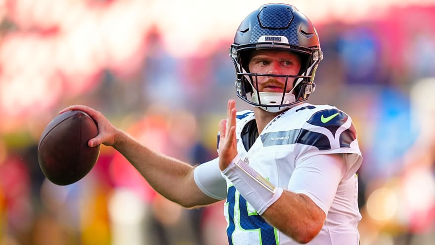 Seahawks get more bad news on Sam Darnold injury