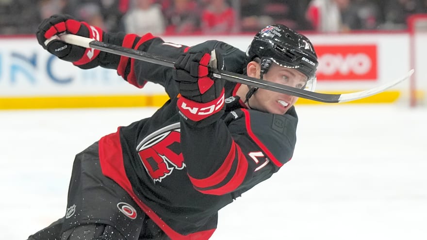 Alexander Nikishin Leaves Game With Injury