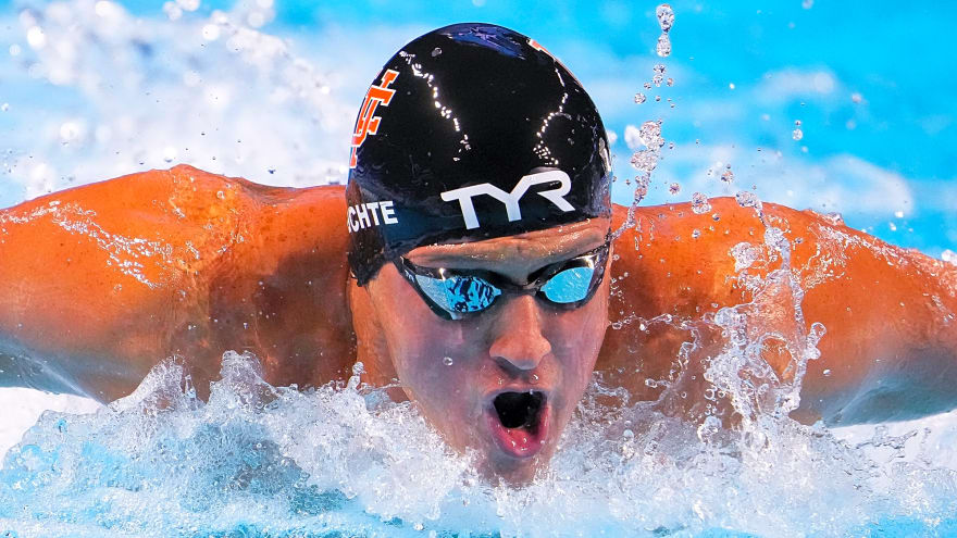 Ryan Lochte explains why he is selling his Olympic gold medals