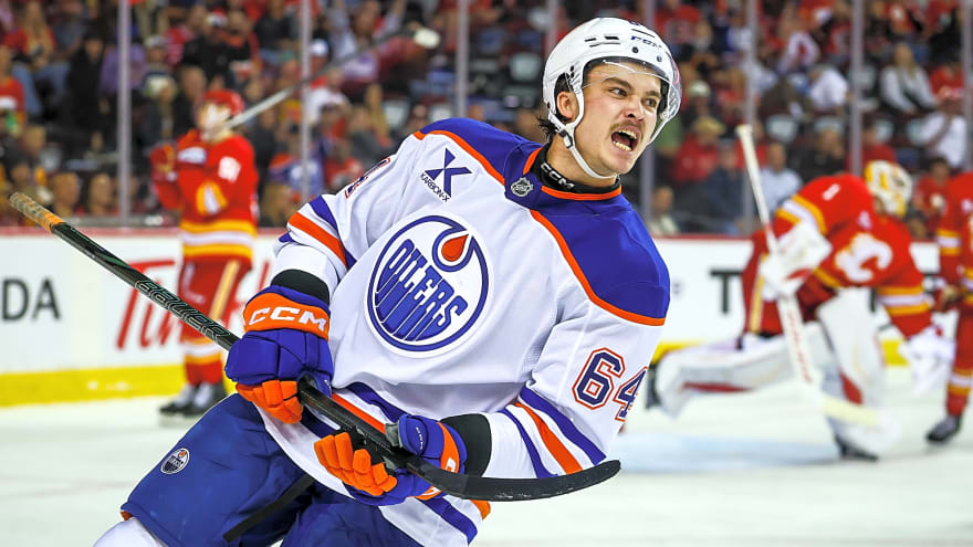 Oilers recall Connor Clattenburg, place Noah Philp on LTIR