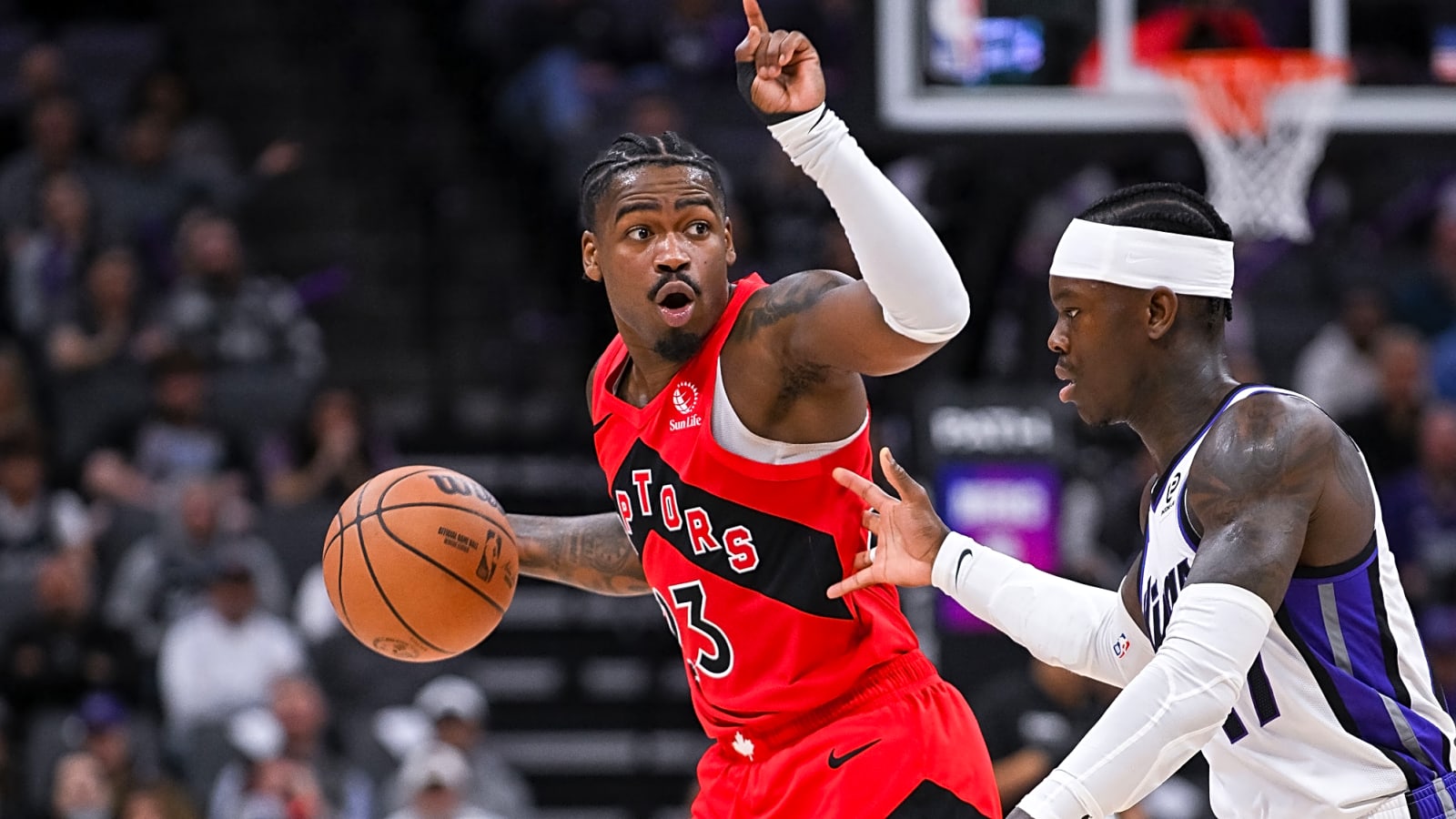 Raptors recover to strong-arm Kings’ zone, pull off road win
