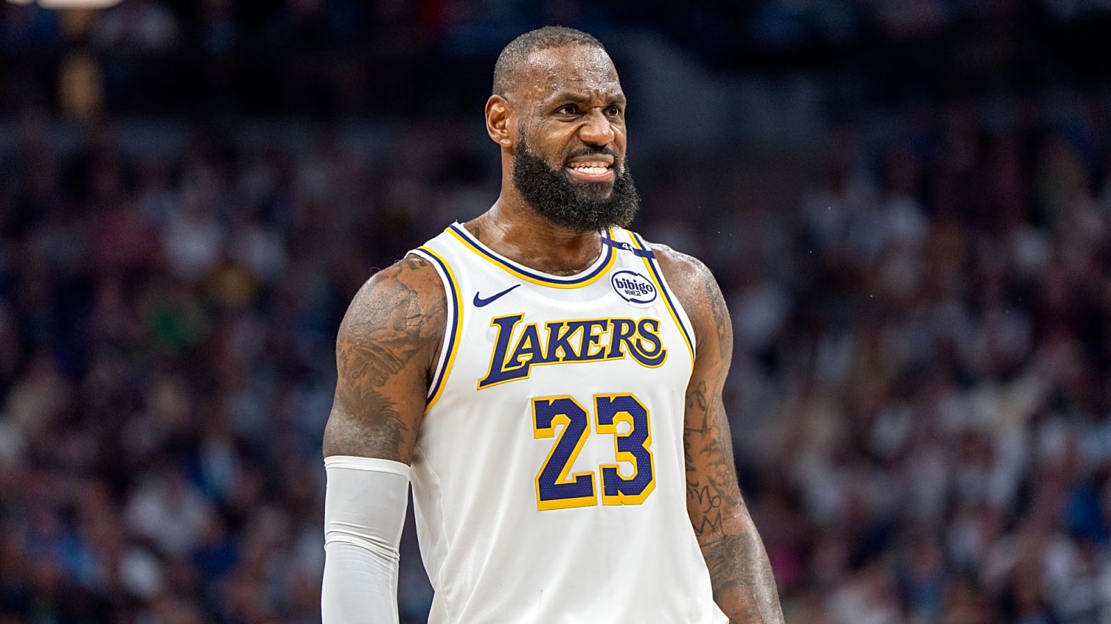 Report: LeBron James Could Join Amazon Prime’s NBA Coverage