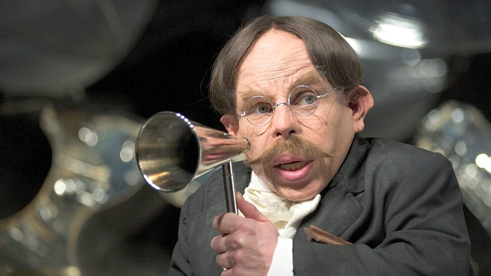 Warwick Davis set to return to the world of Harry Potter
