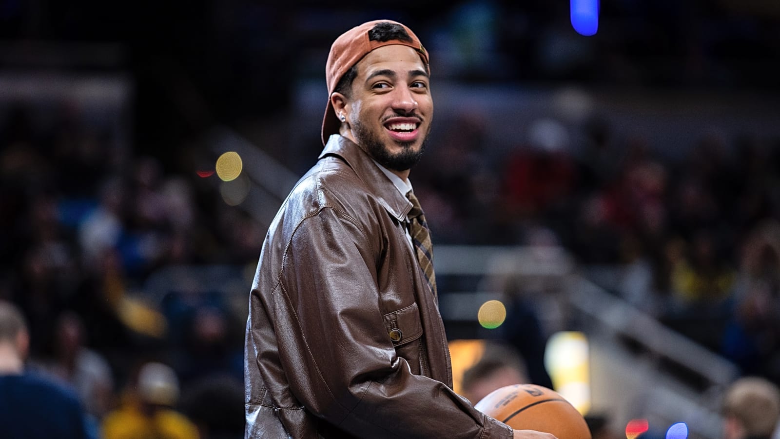 Tyrese Haliburton pulls an unusual move amid Pacers-Thunder rematch