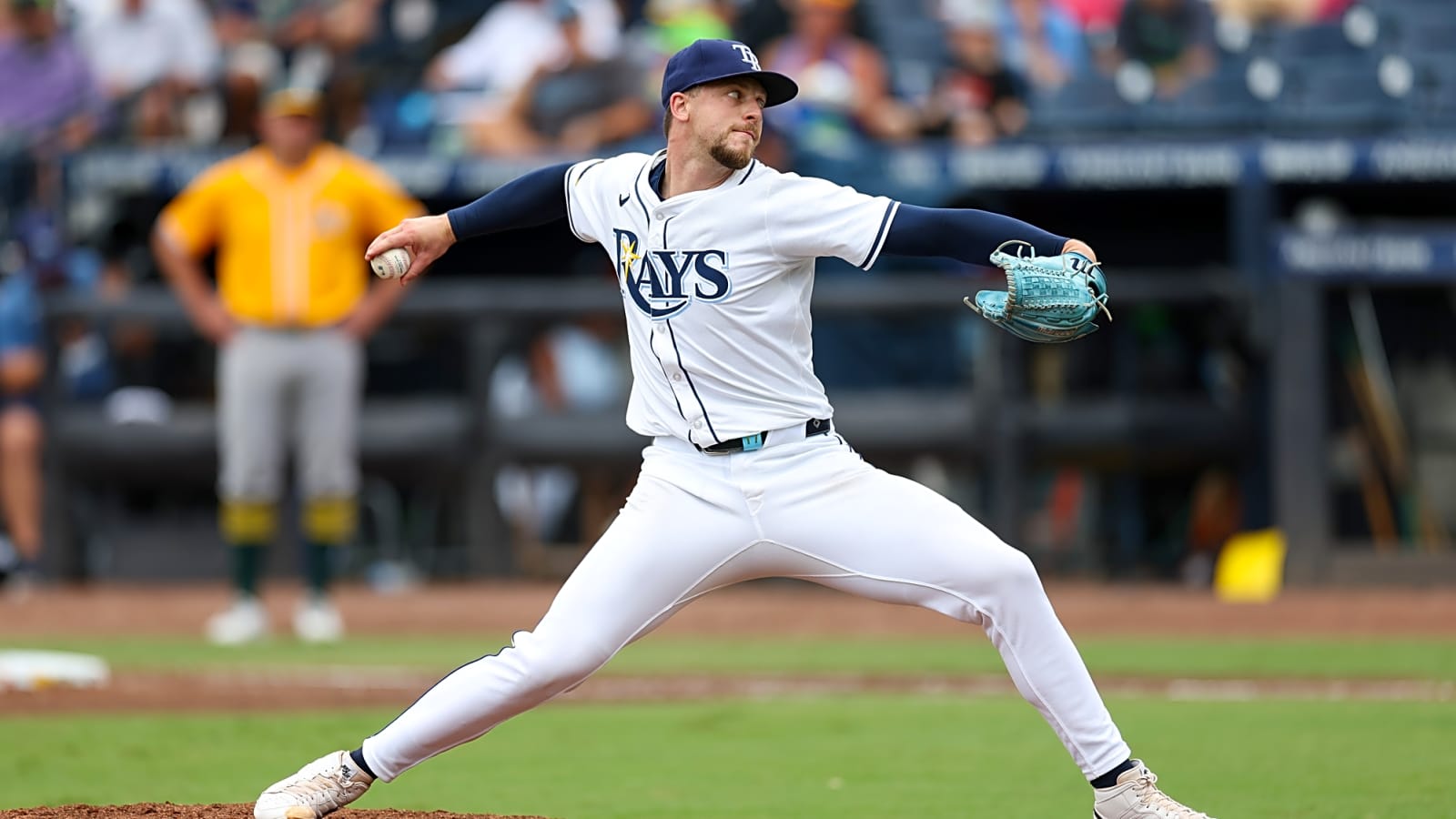Twins add to bullpen, acquire Eric Orze from Rays