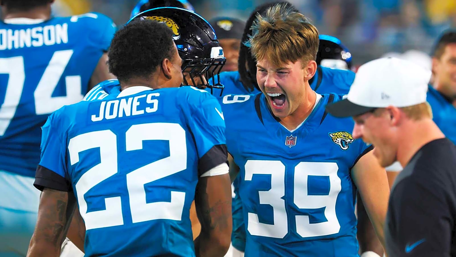 Jaguars kicker Cam Little converts historic 70-yard field goal
