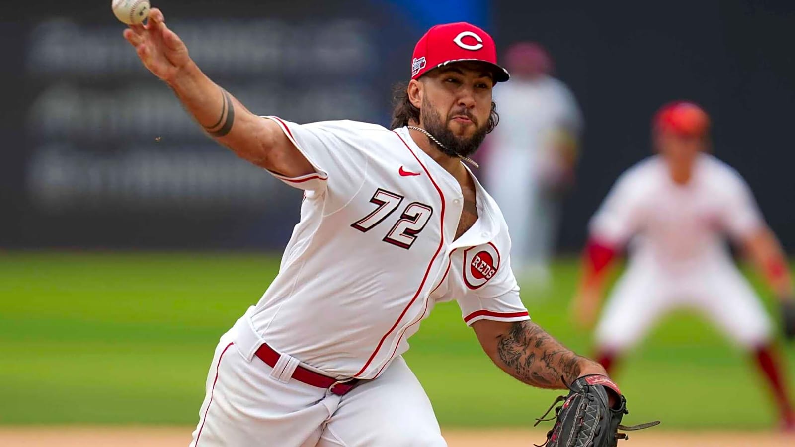 Reds Designate Lyon Richardson For Assignment