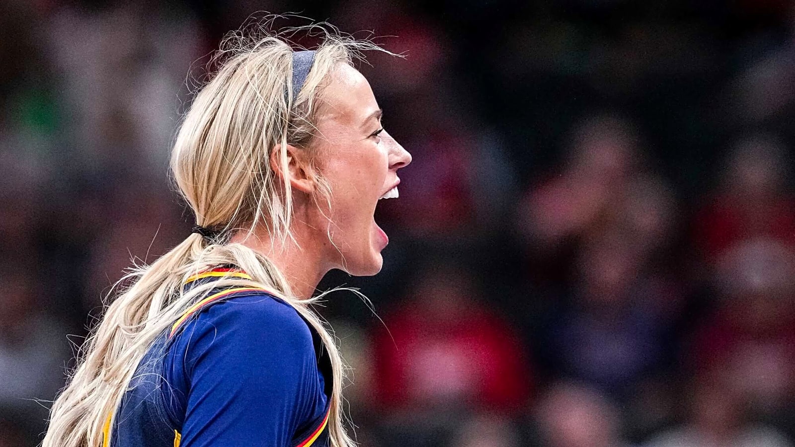 Fever&#39;s Sophie Cunningham Sends Message to Caitlin Clark, Teammates After Confrontation vs. Mystics