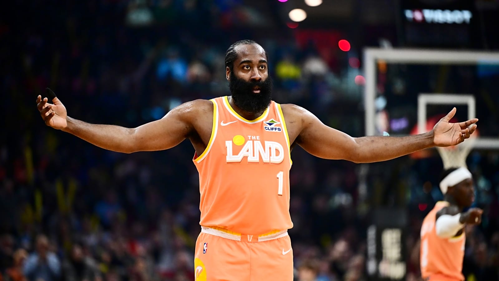 Cleveland Cavaliers’ James Harden Has Fractured Thumb