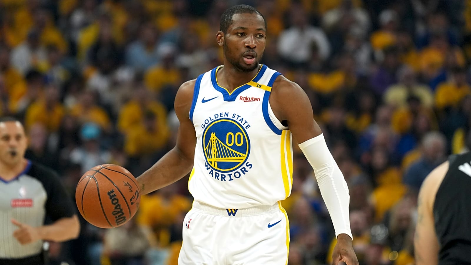 Warriors make promising young player a restricted free agent