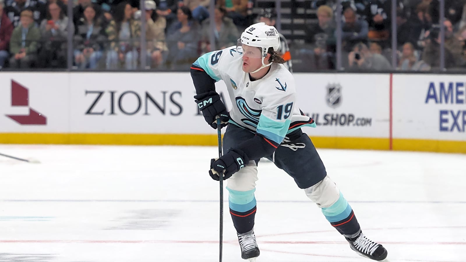 Vancouver Canucks Reunited With Former 40 Goal Scorer In New Mock Trade