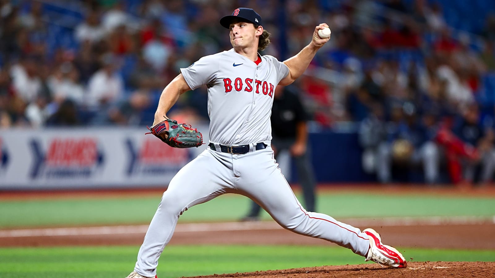 Boston Red Sox Trade Lefty to Los Angeles Dodgers