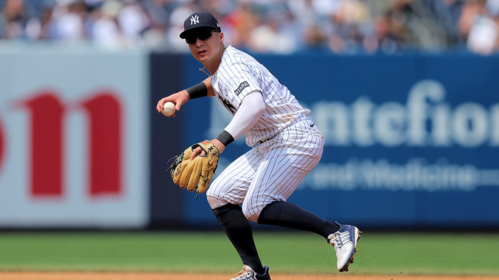 Volpe’s Costly Error in 8th Helps Angels Edge Yankees 3-2 Despite Chisholm’s Homer