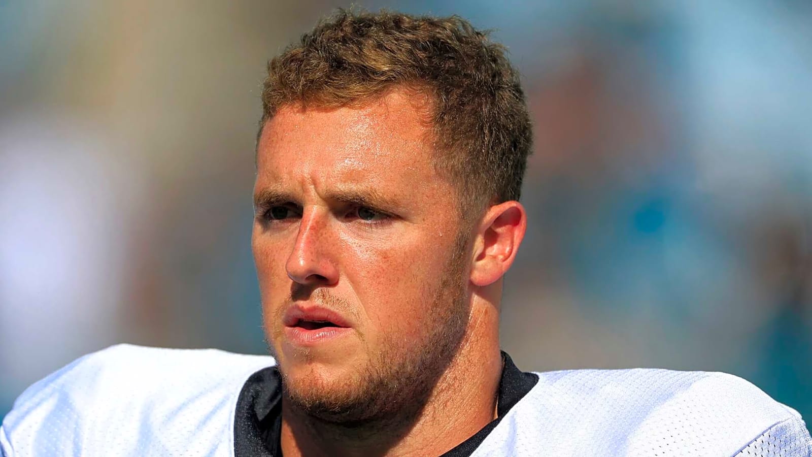 Lions Elevated LB Ty Summers