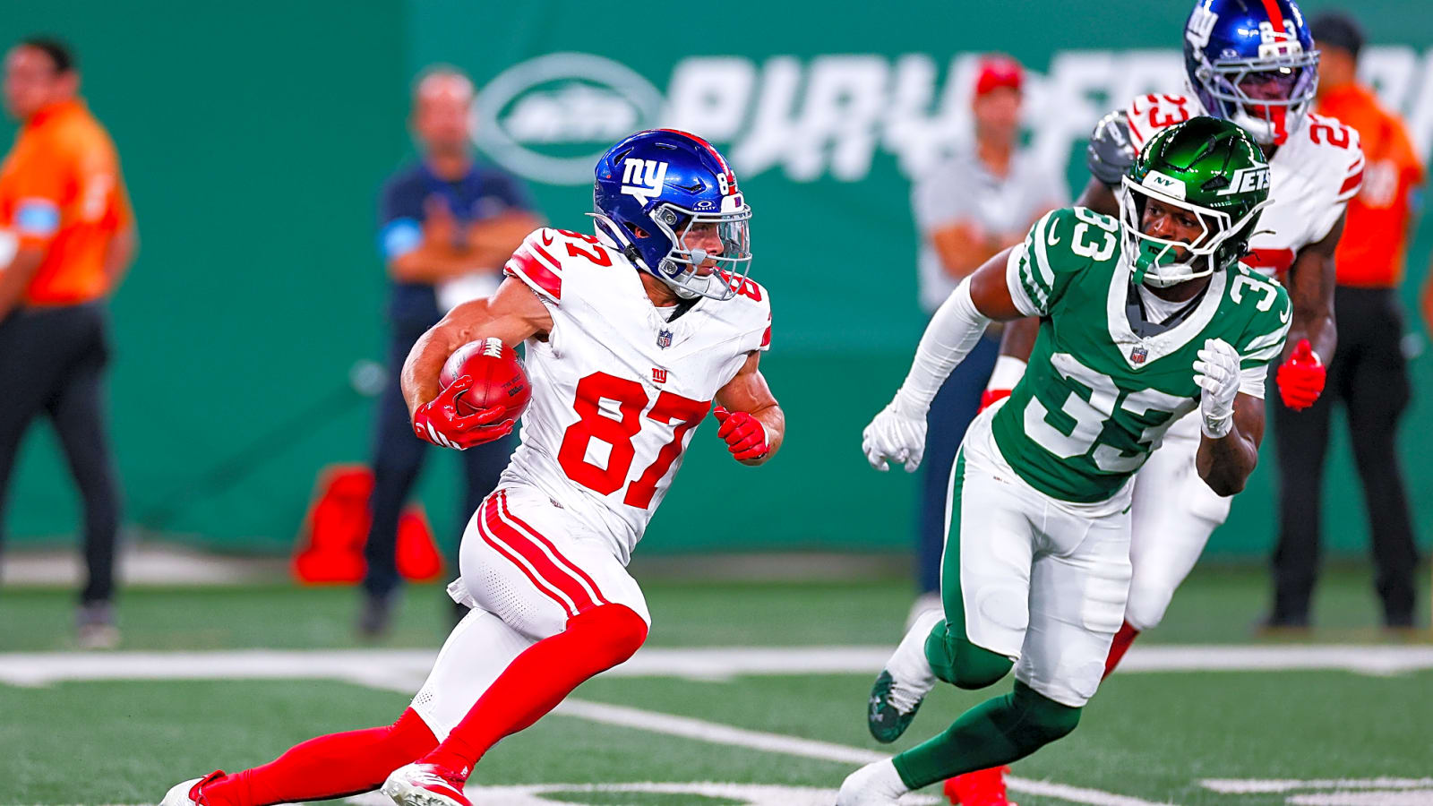 Giants WR Braxton Berrios To Undergo Season-Ending Surgery