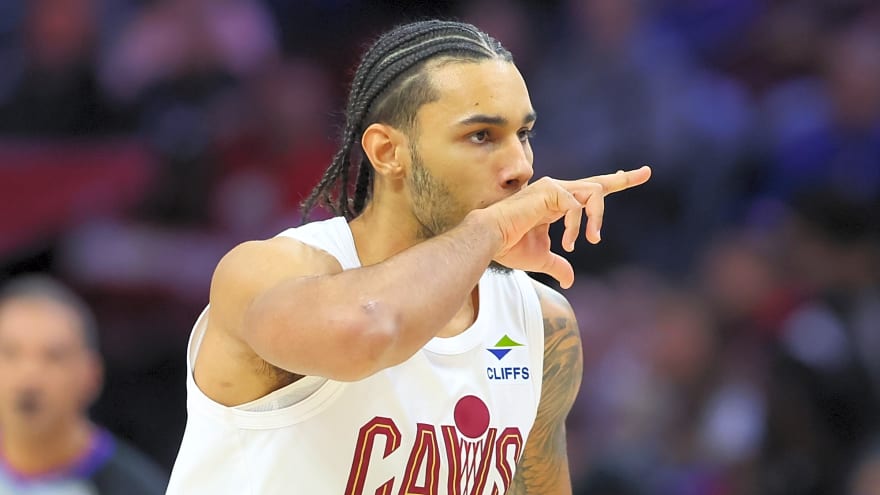 Jaylon Tyson does it all for short-handed Cavaliers against 76ers