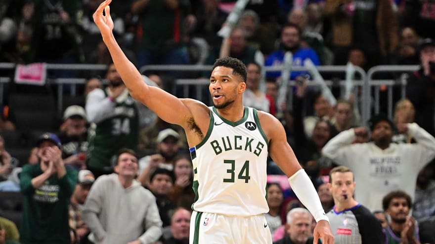 Giannis Antetokounmpo: Trade speculation 'doesn’t concern me one bit'