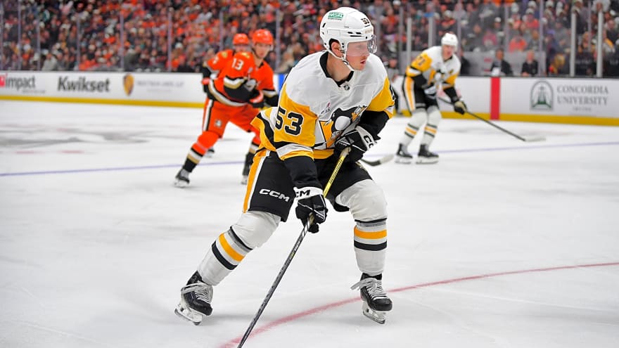 Penguins reassign forward Philip Tomasino