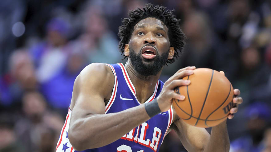 Embiid provides shockingly optimistic health update after monster return