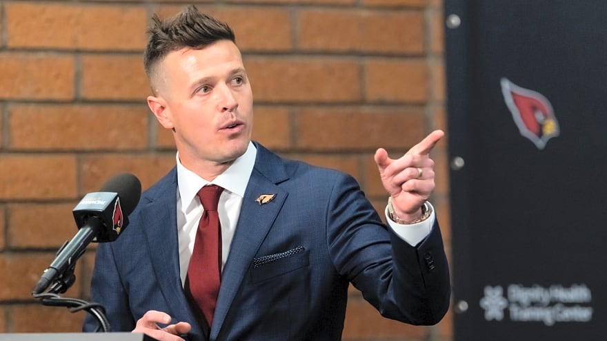 Cardinals GM Monti Ossenfort reveals moment that led to hiring Mike LaFleur