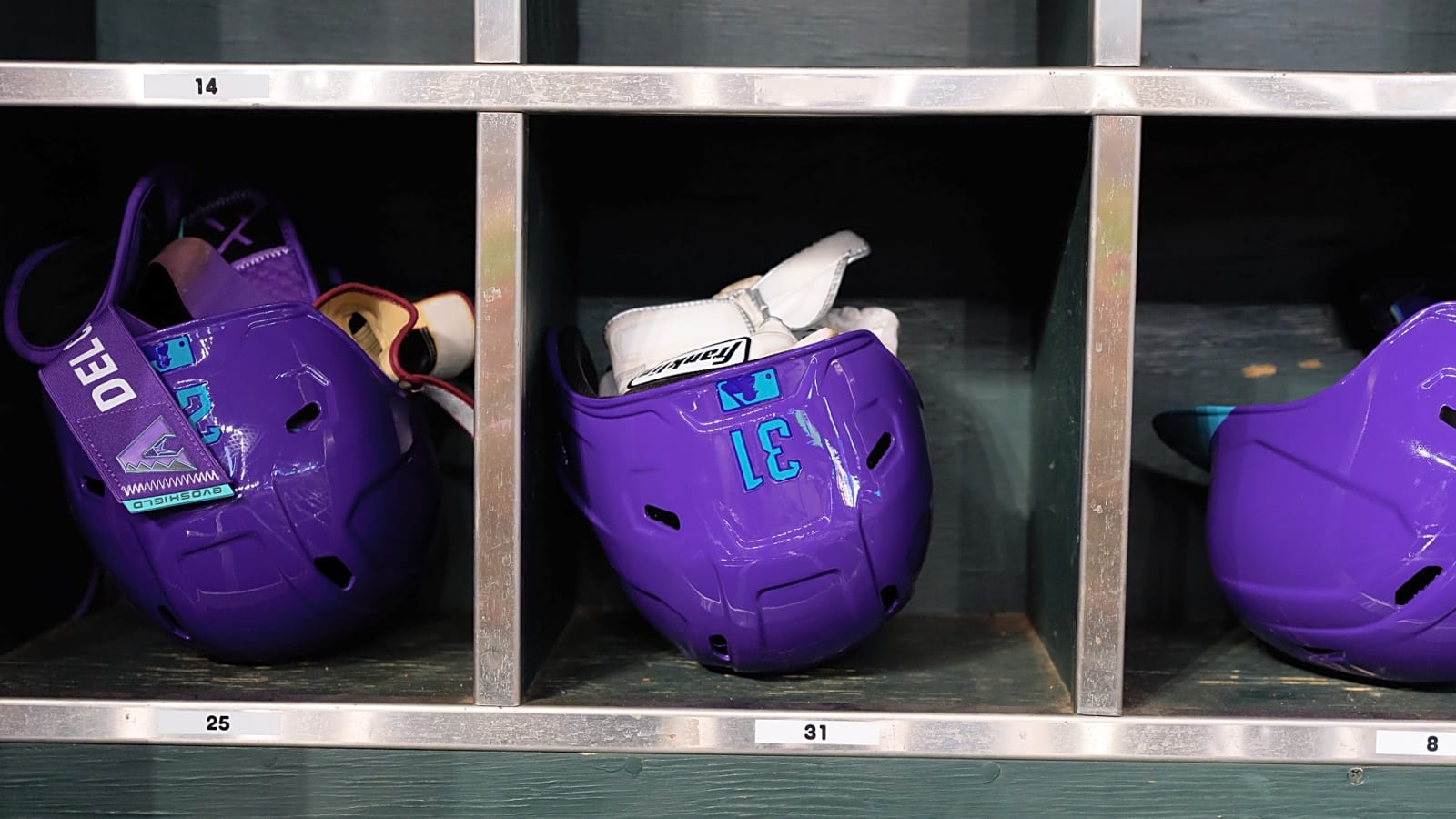 Diamondbacks take fan experience to another level with unique batting practice event