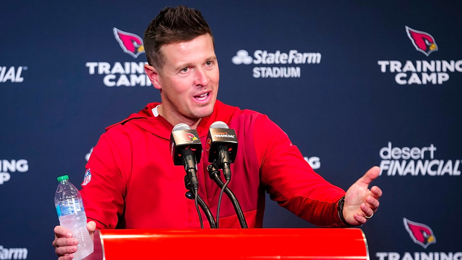 Cardinals' LaFleur makes eyebrow-raising comment about QB situation