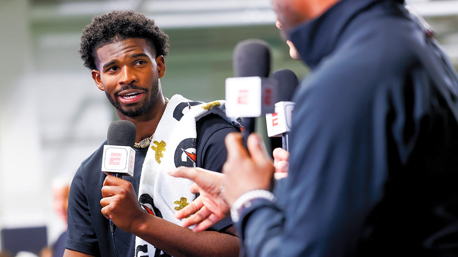 'A PR Disaster Waiting To Happen': Shedeur Sanders Issues Gives NFL Scout A Huge Red Flag Before NFL Draft