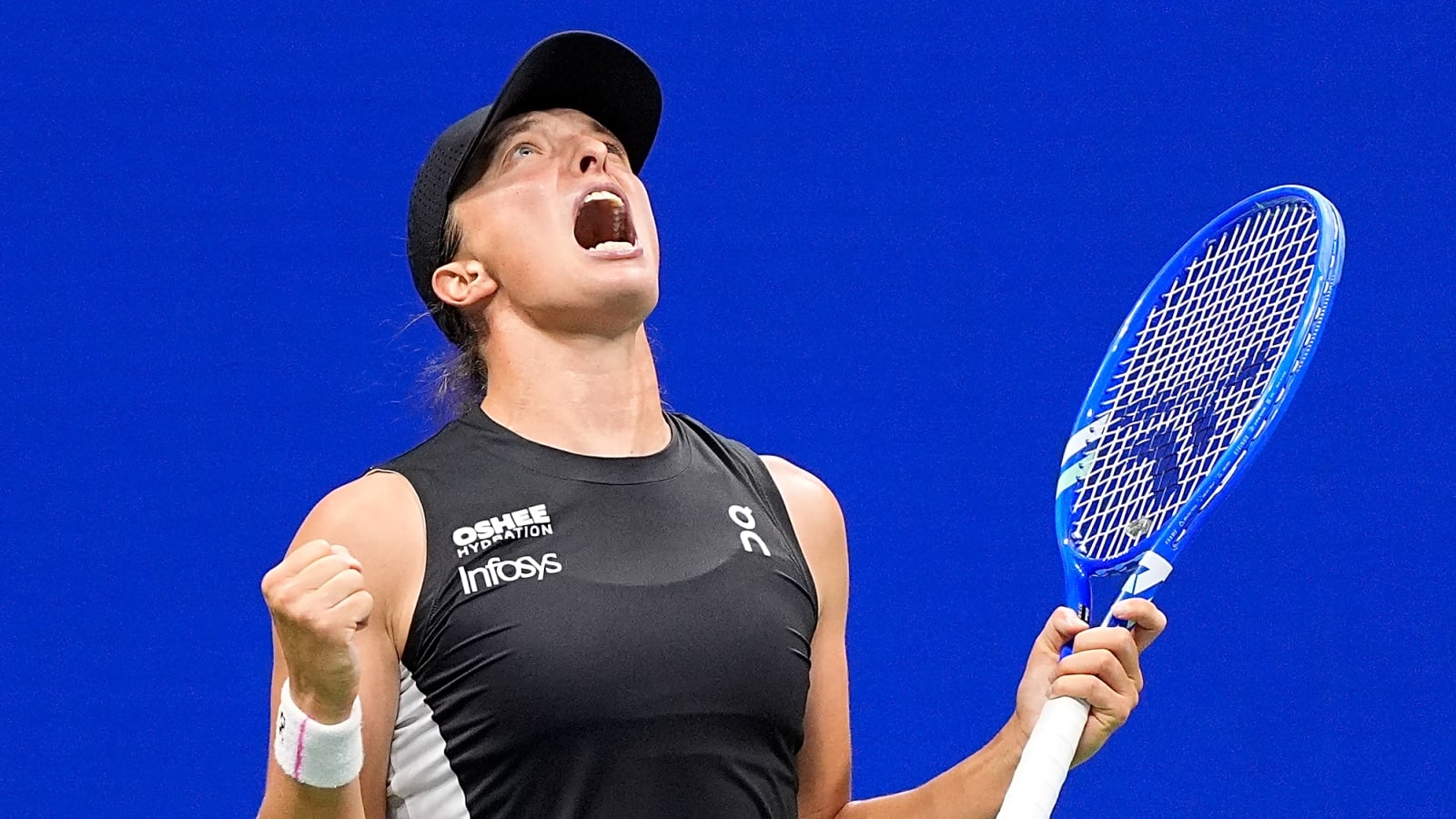 'Sometimes I felt like I was maybe going too much for it': Iga Swiatek survives amid early Anna Kalinskaya test with room to improve