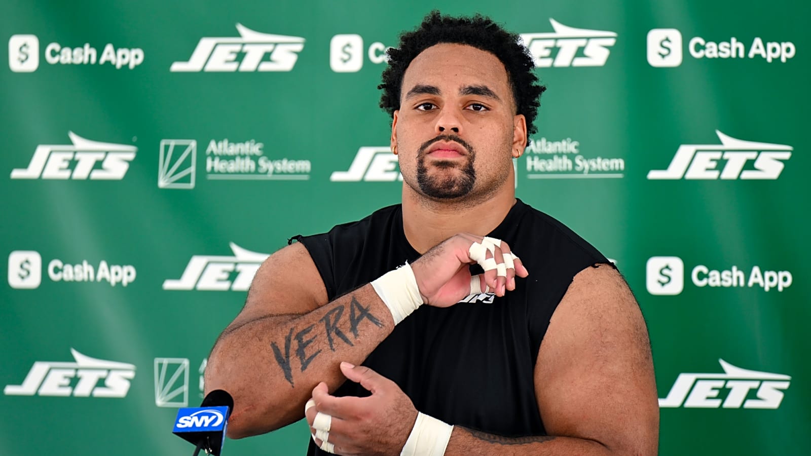 Giants Interested In Guards Alijah Vera-Tucker & Wyatt Teller