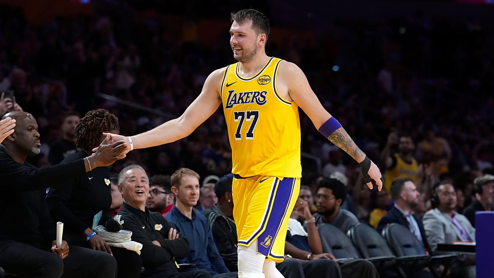 Los Angeles Lakers Have No Long-Term Concern About Luka Dončić’s Injuries