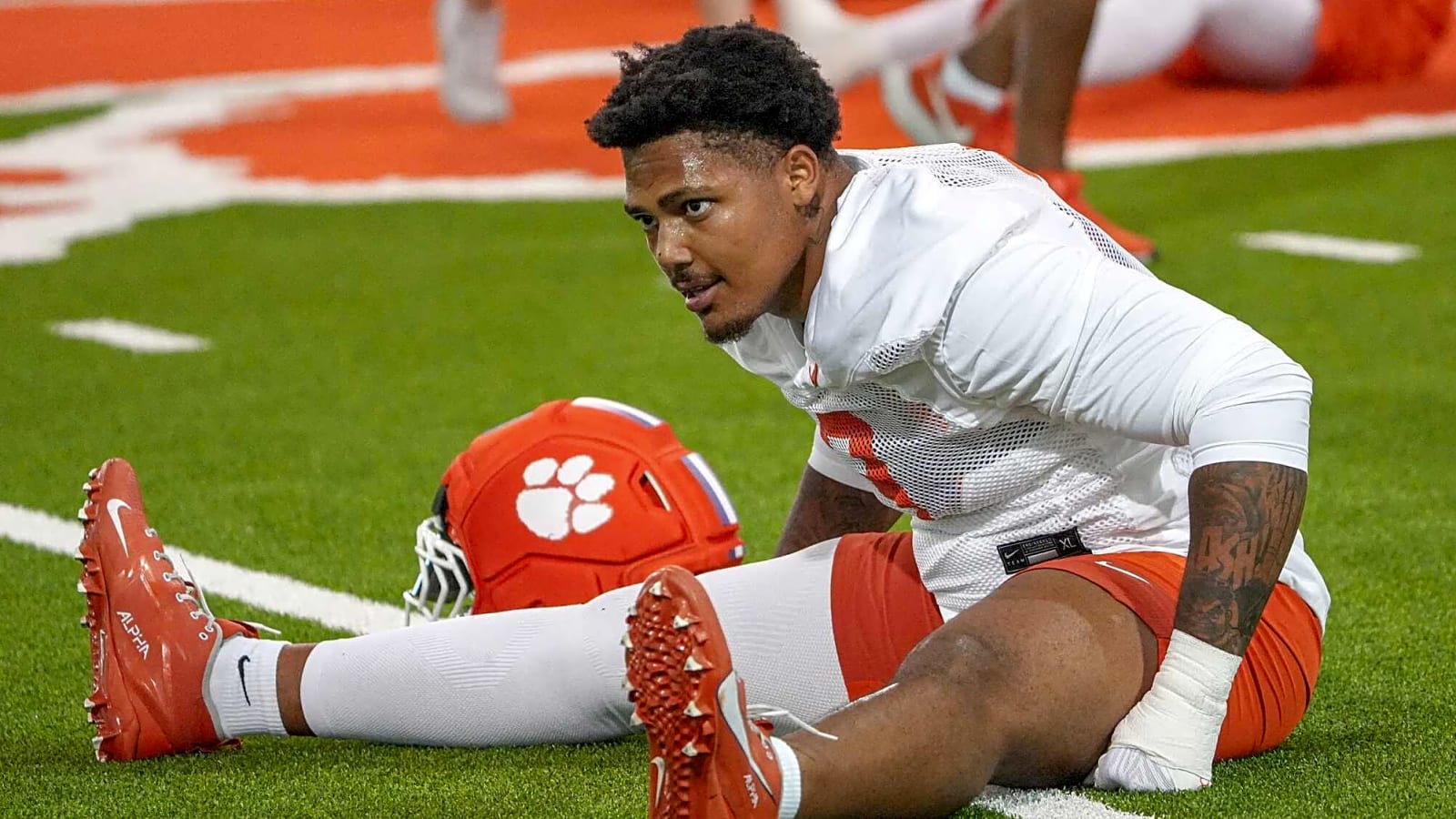 T.J. Parker 2026 NFL Draft Profile