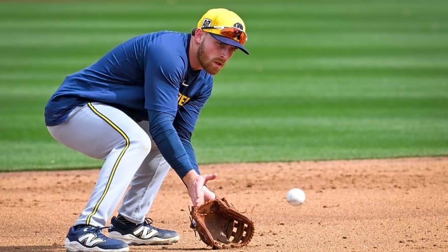 Former Milwaukee Brewers 3B signs minor league deal with Chicago White Sox