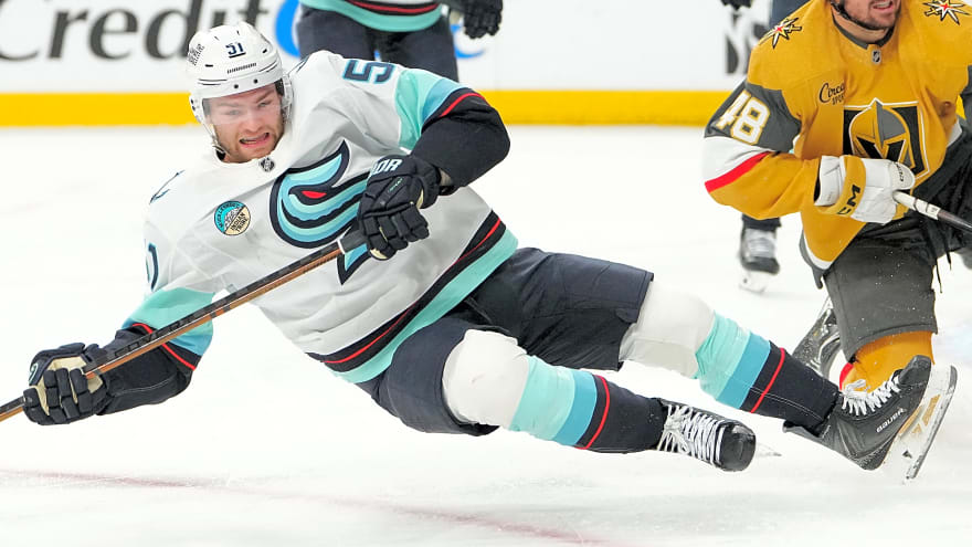 Don Taylor talks Rogers cuts, Canucks, Shane Wright, and more