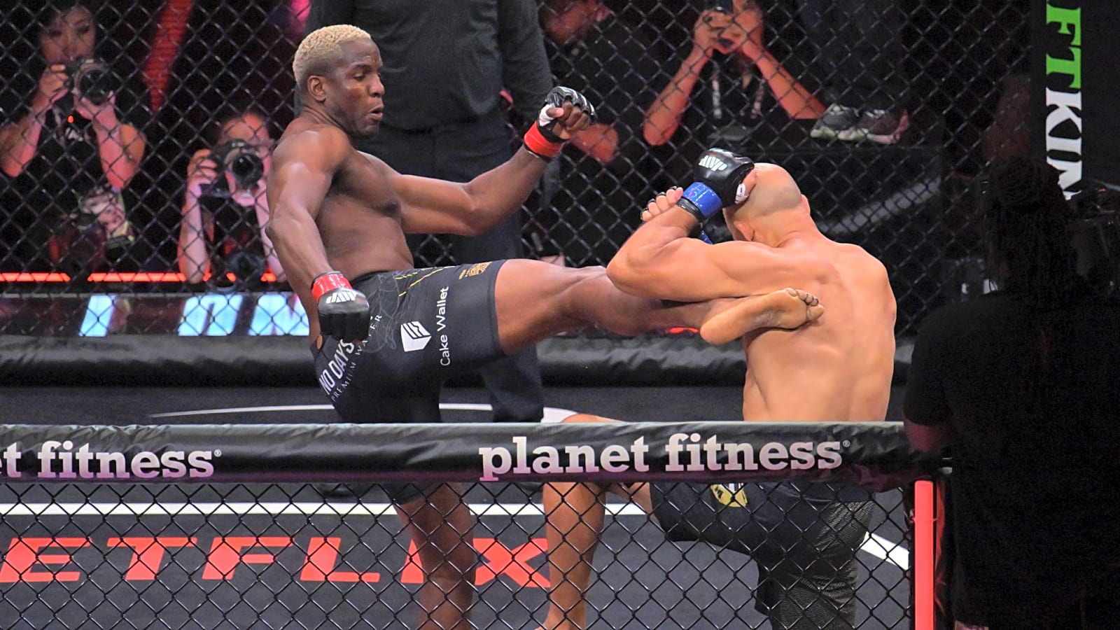 Despaigne Hands Tuivasa 8th Straight Loss At UFC 331