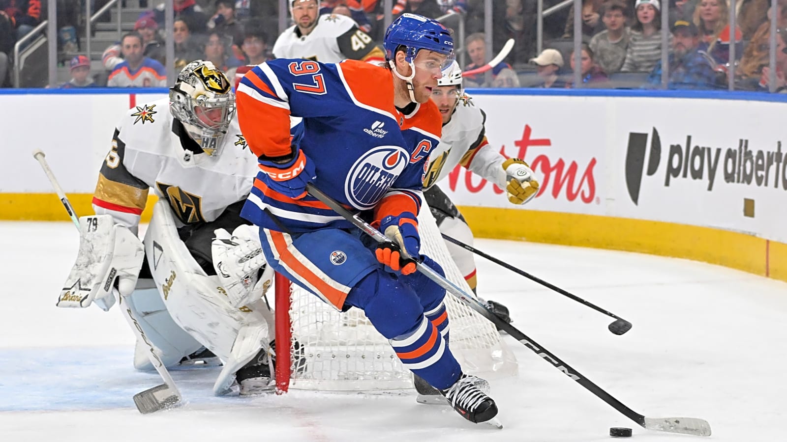 Connor McDavid or Nathan MacKinnon for the Hart Trophy? Fans Weigh In