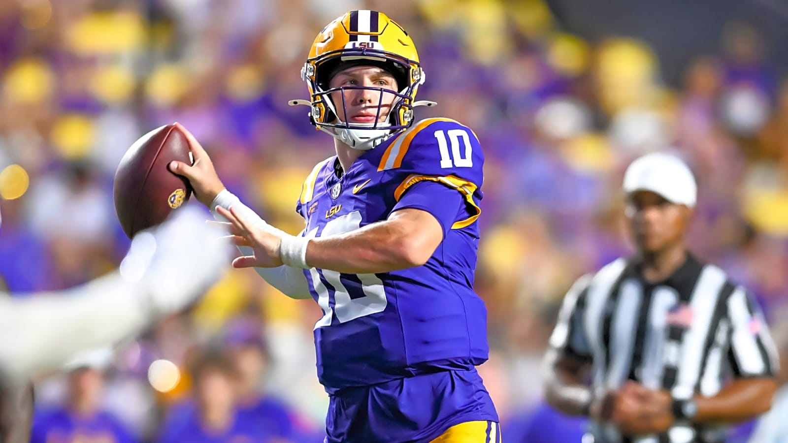 Internet Reacts To Sam Leavitt’s Suspicious Injury