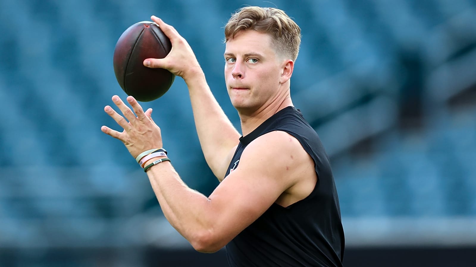 Burrow makes long-term commitment to NFL despite previous uncertainty