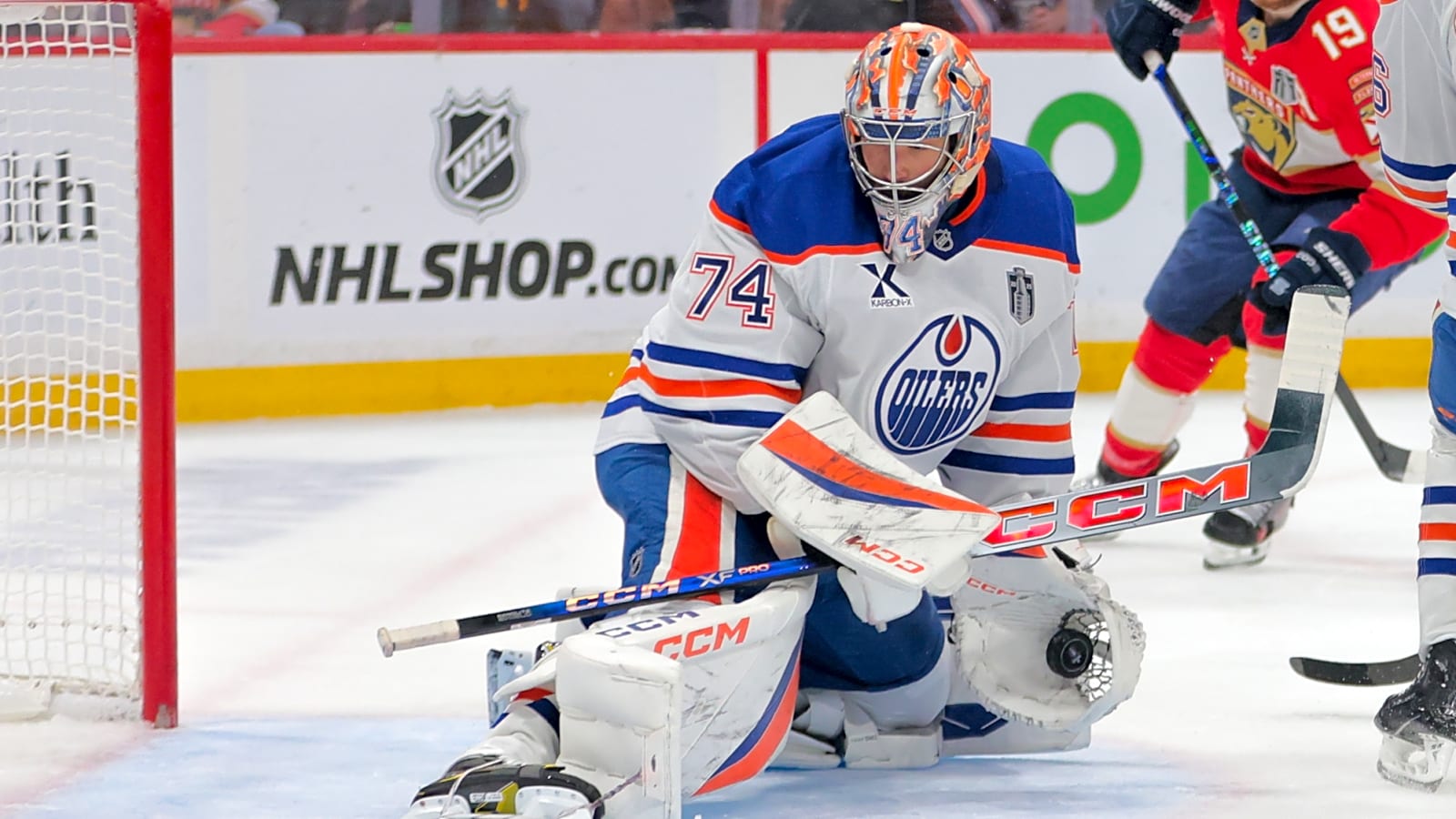 Trade Watch: Oilers Could Make Bold Move in Goal Before Deadline