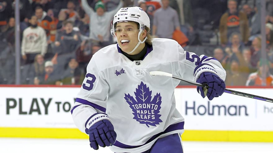 Grading Easton Cowan’s Play With the Maple Leafs This Season