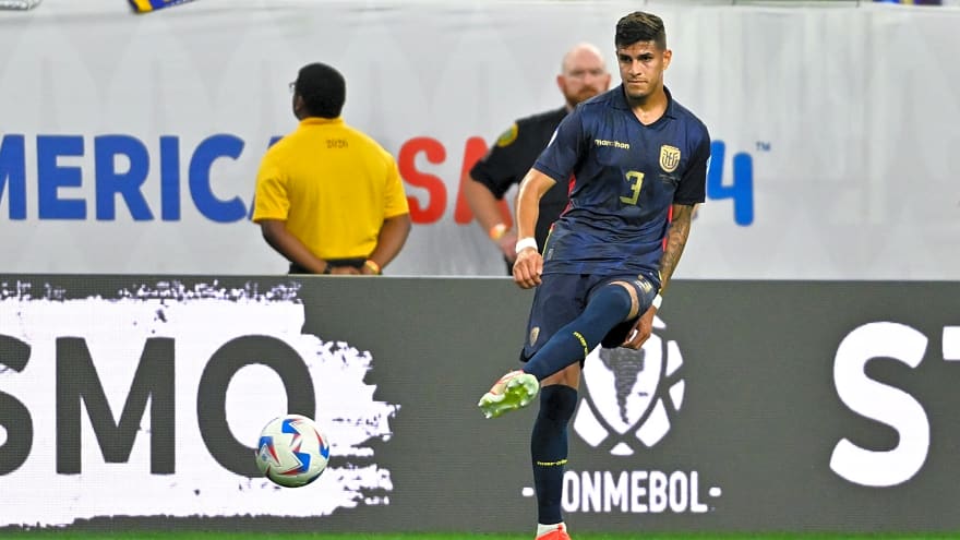 Piero Hincapie joins Arsenal’s growing injury list 