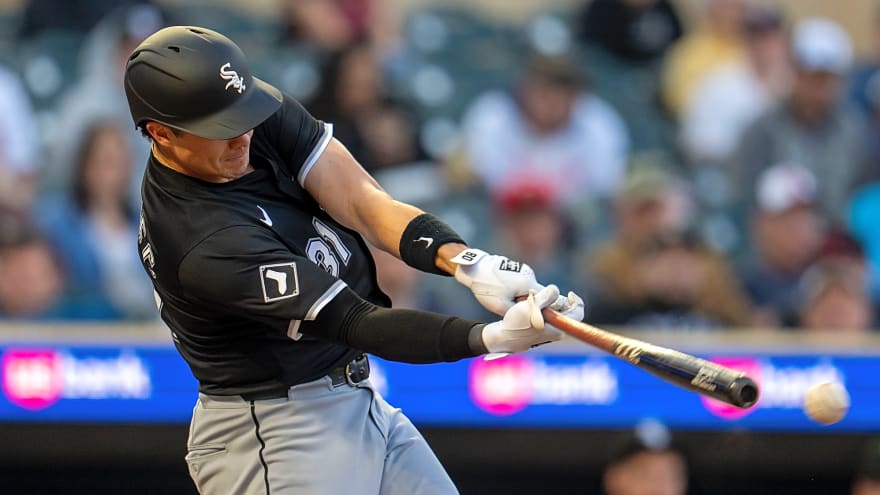 NPB’s Yomiuri Giants Sign Bobby Dalbec