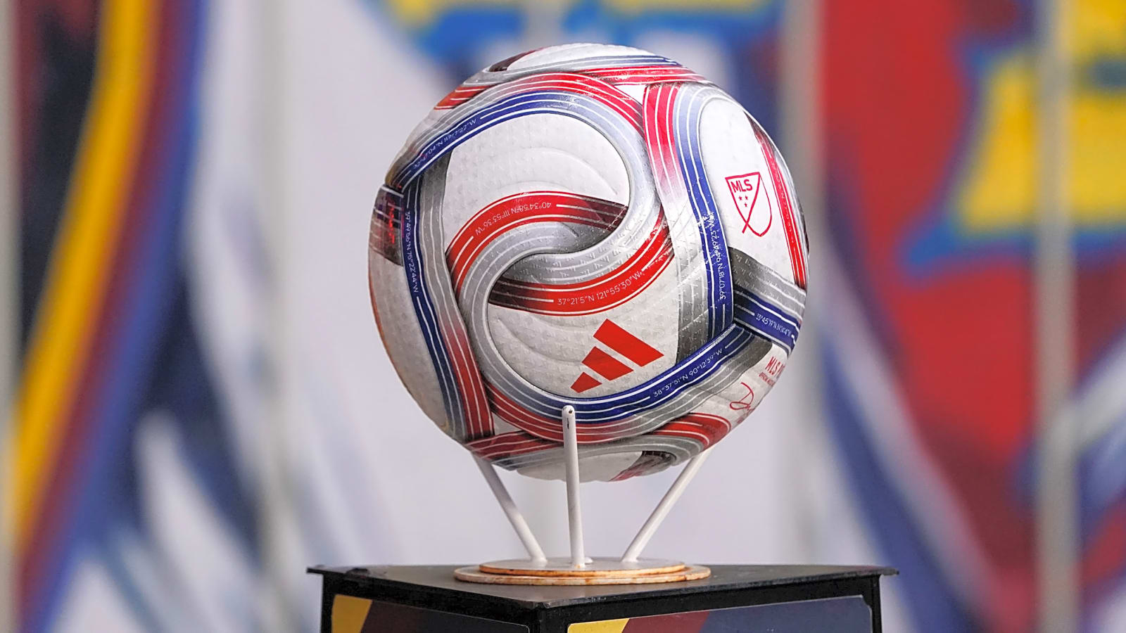 Strong opinion – How to fix football’s problem