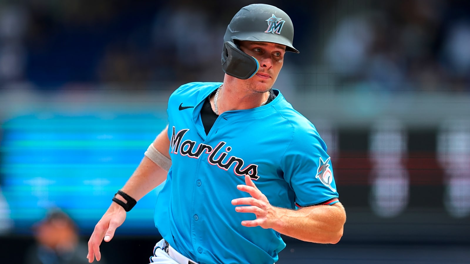 Marlins OF to undergo shoulder surgery
